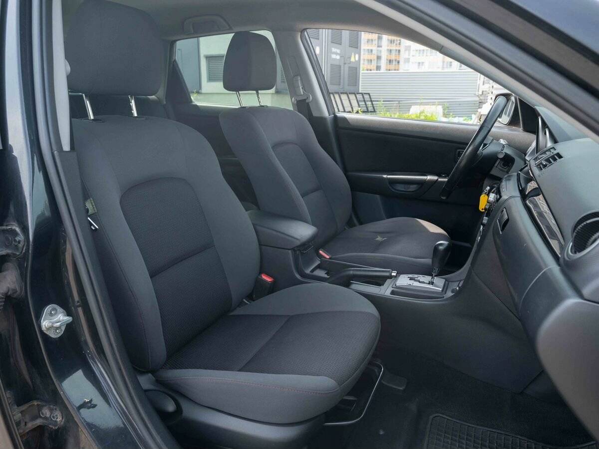 Mazda 3 с пробегом — 2008 год. Фото: #11