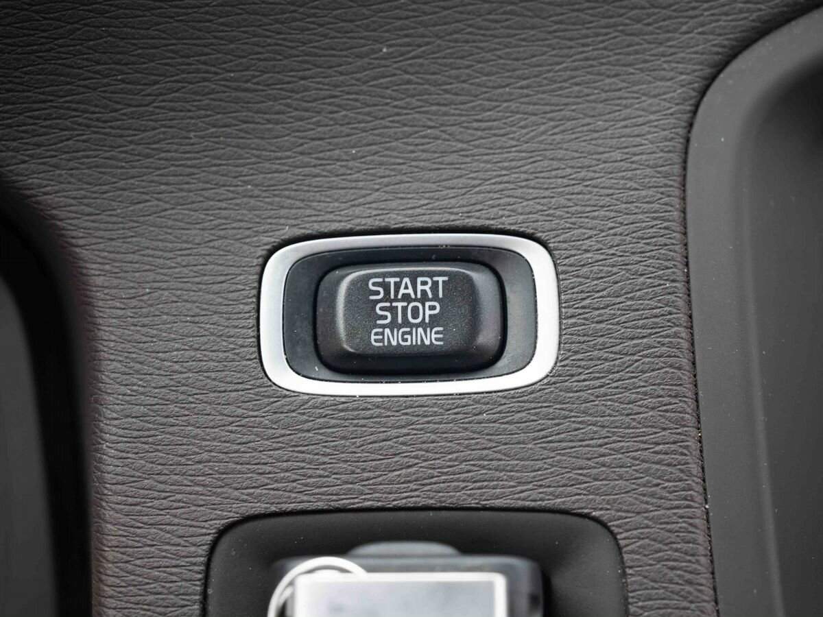 Volvo S60 с пробегом — 2011 год. Фото: #19