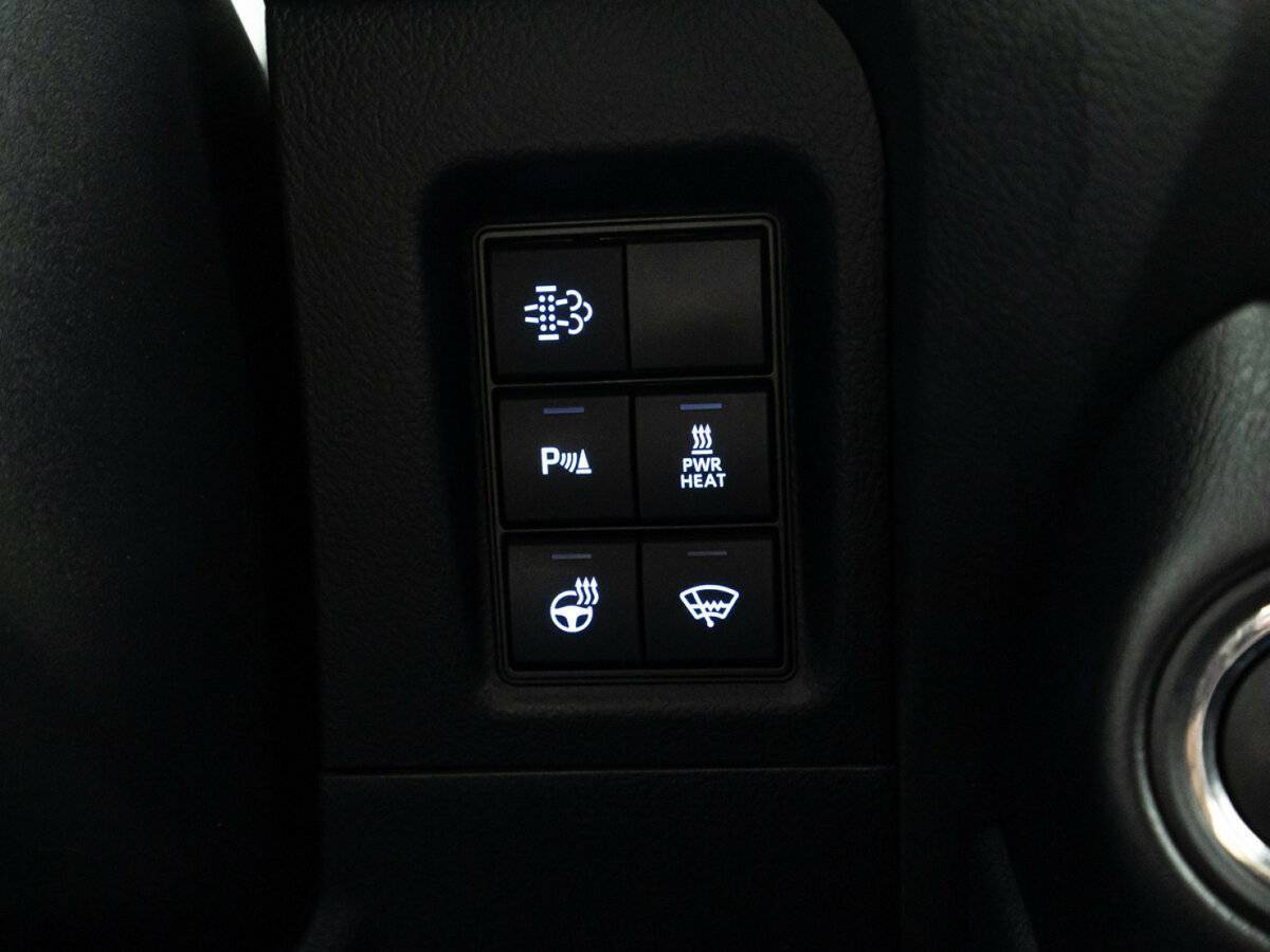 Toyota Land Cruiser Prado с пробегом — 2019 год. Фото: #21