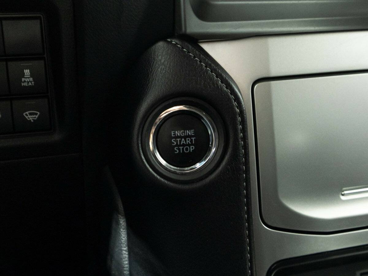 Toyota Land Cruiser Prado с пробегом — 2019 год. Фото: #23