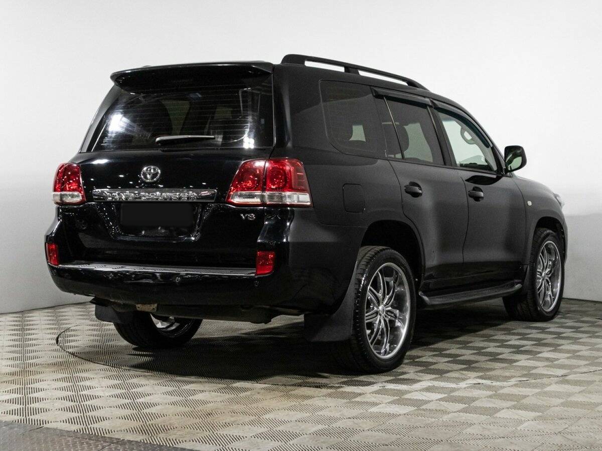 Toyota Land Cruiser с пробегом — 2008 год. Фото: #4