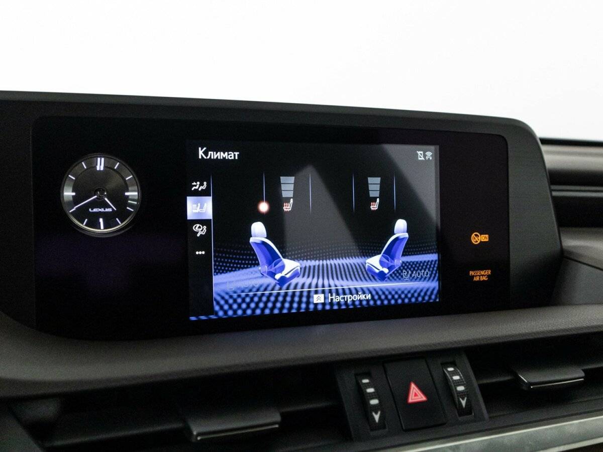 Lexus ES с пробегом — 2019 год. Фото: #20