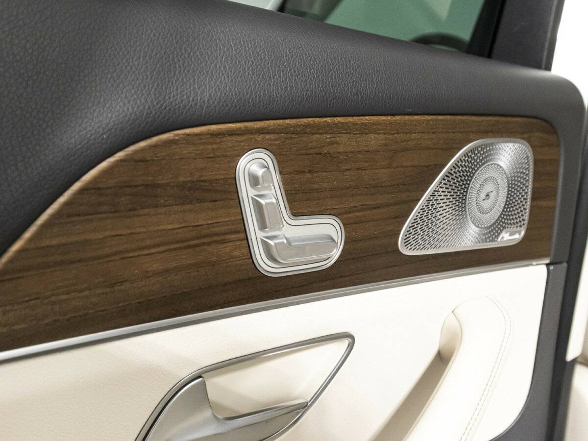 Mercedes-Benz GLS с пробегом — 2020 год. Фото: #19