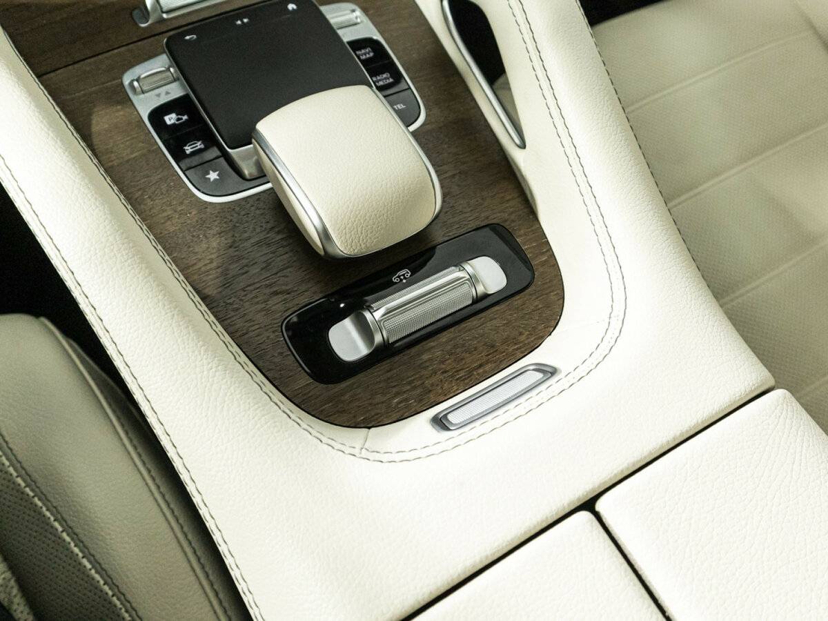 Mercedes-Benz GLS с пробегом — 2020 год. Фото: #26