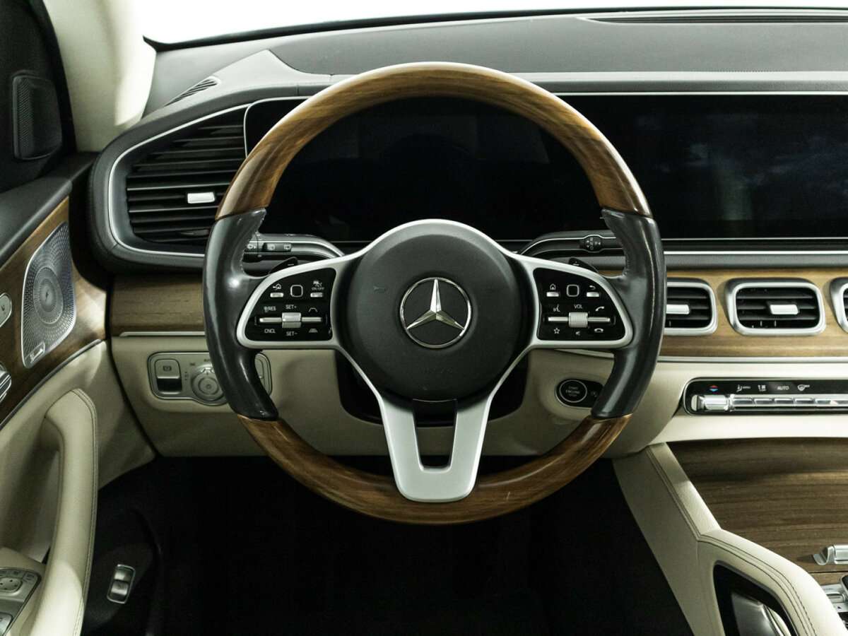 Mercedes-Benz GLS с пробегом — 2020 год. Фото: #27
