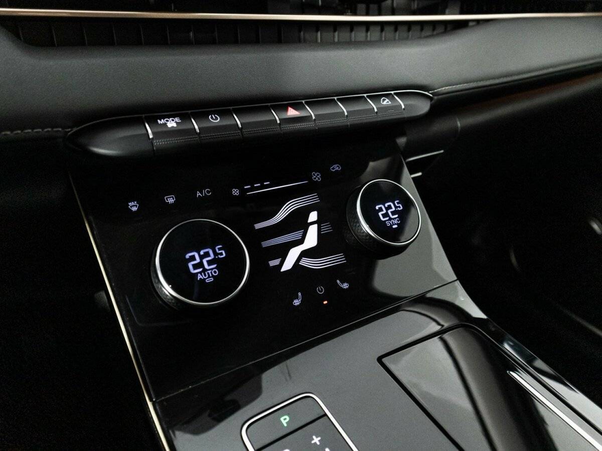 EXEED LX с пробегом — 2023 год. Фото: #19