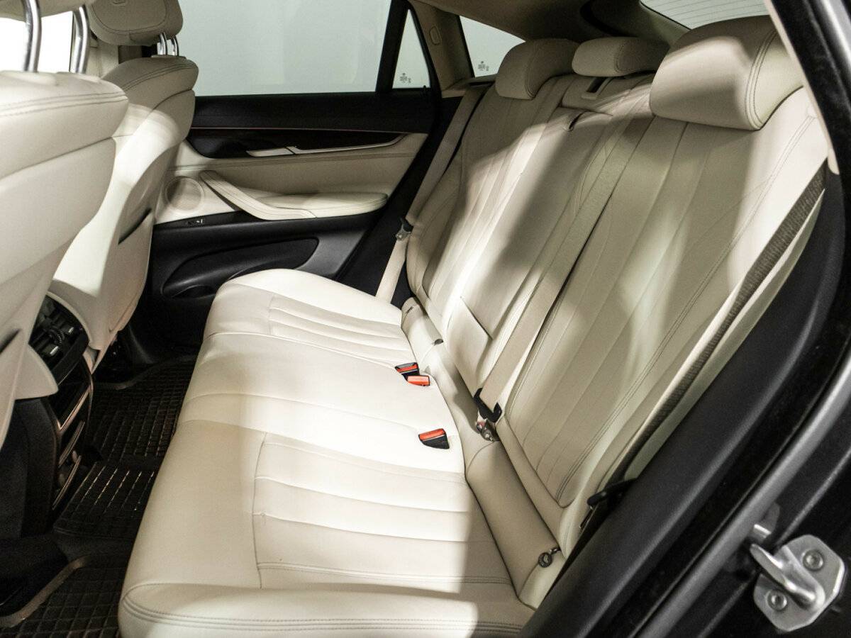 BMW X6 с пробегом — 2017 год. Фото: #9