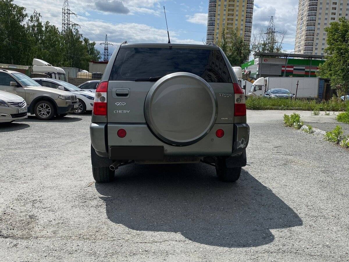 Chery Tiggo (T11) с пробегом — 2013 год. Фото: #3