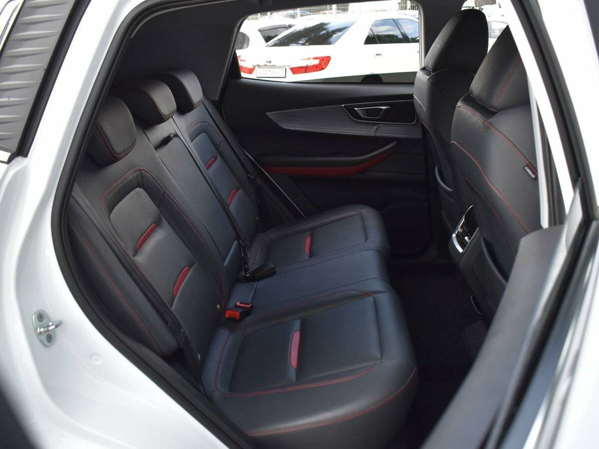 Chery Tiggo 4 Pro с пробегом — 2023 год. Фото: #6