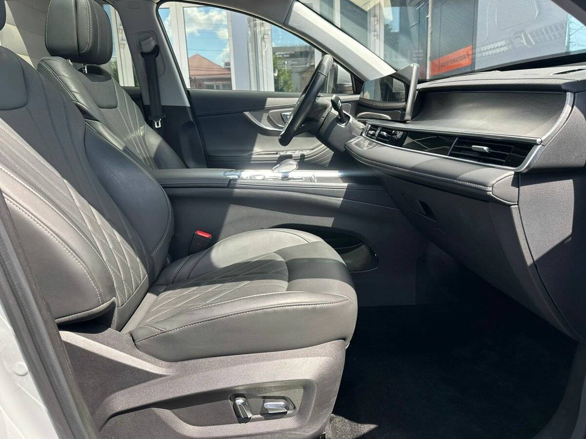 Chery Tiggo 8 Pro Max с пробегом — 2023 год. Фото: #12