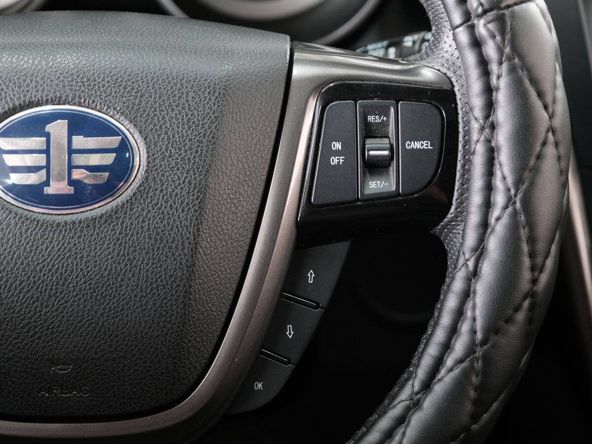 FAW Besturn X80 с пробегом — 2017 год. Фото: #11