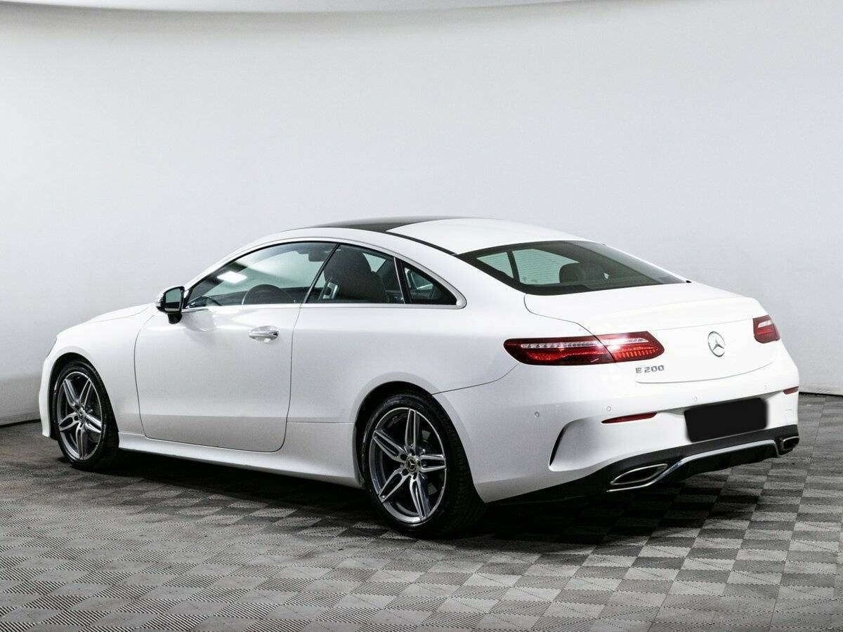 Mercedes-Benz E-Класс с пробегом — 2017 год. Фото: #6