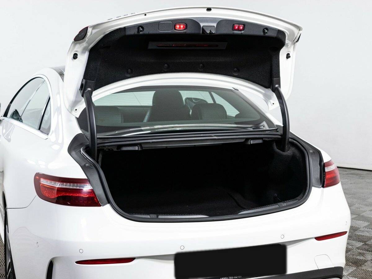 Mercedes-Benz E-Класс с пробегом — 2017 год. Фото: #8