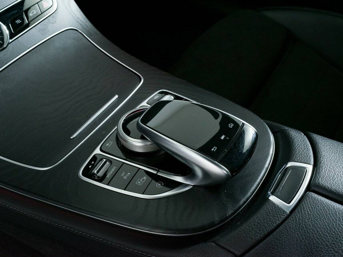 Mercedes-Benz E-Класс с пробегом — 2017 год. Фото: #19