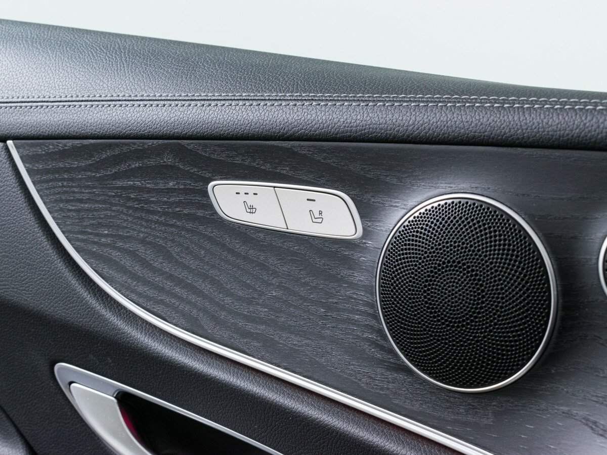 Mercedes-Benz E-Класс с пробегом — 2017 год. Фото: #20