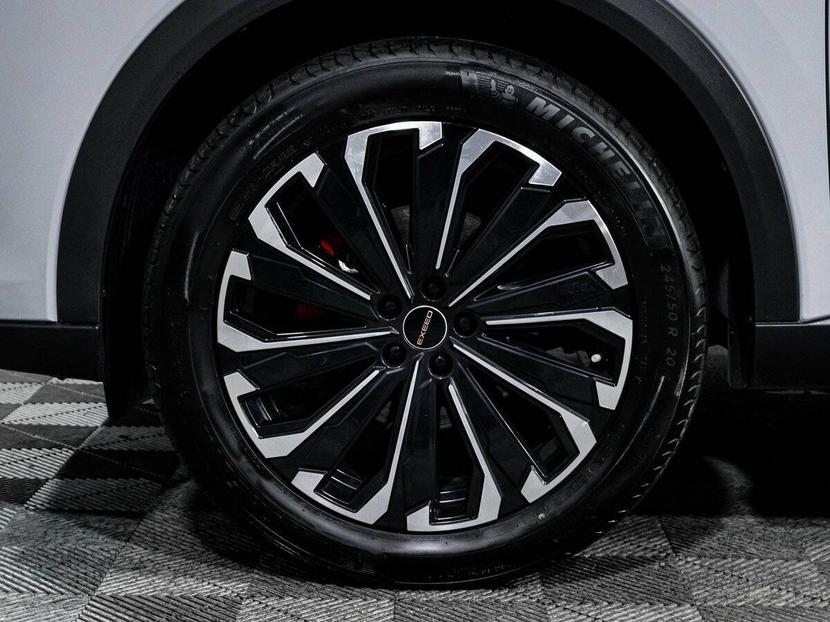 EXEED RX с пробегом — 2023 год. Фото: #14