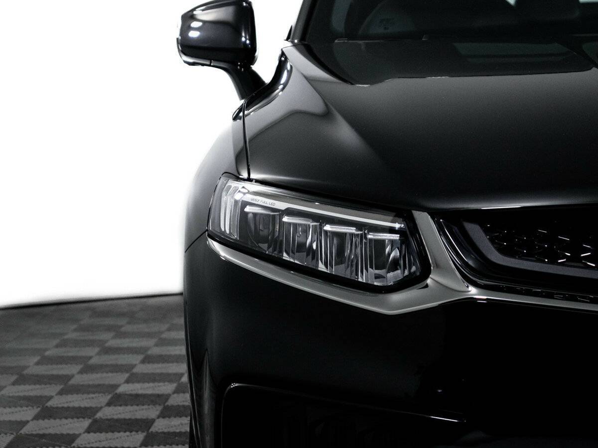 Geely Tugella с пробегом — 2023 год. Фото: #17