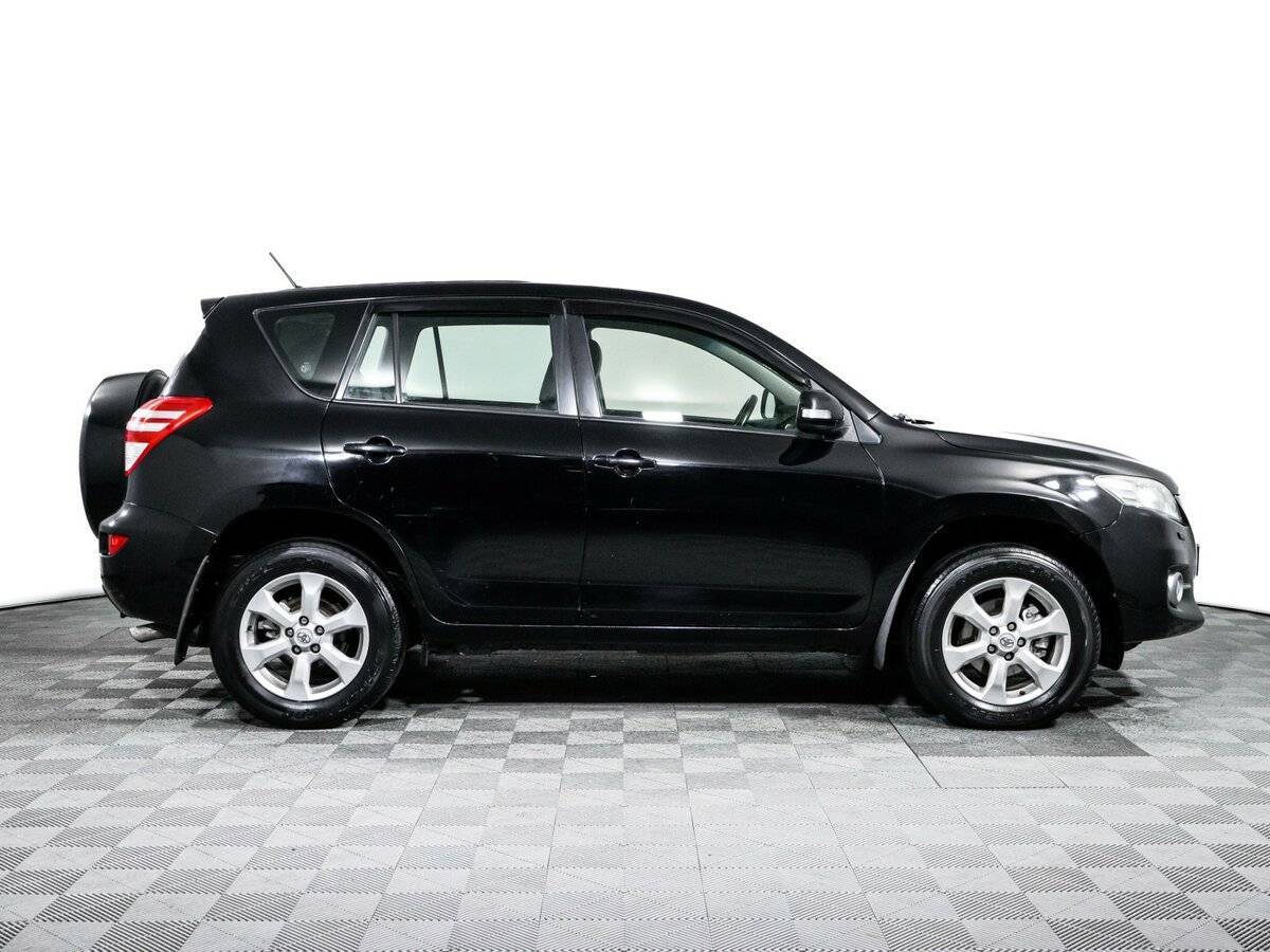 Toyota RAV4 с пробегом — 2010 год. Фото: #3