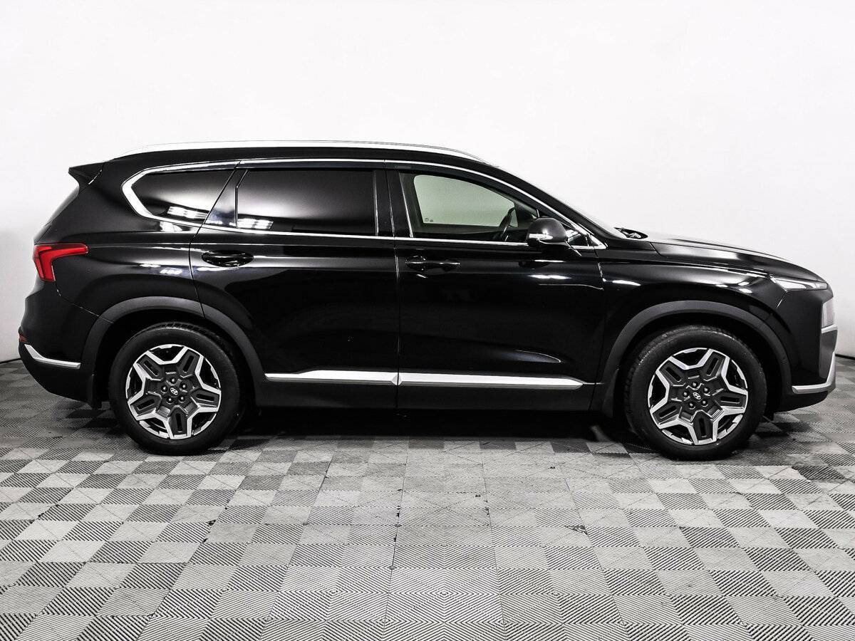 Hyundai Santa Fe с пробегом — 2021 год. Фото: #3