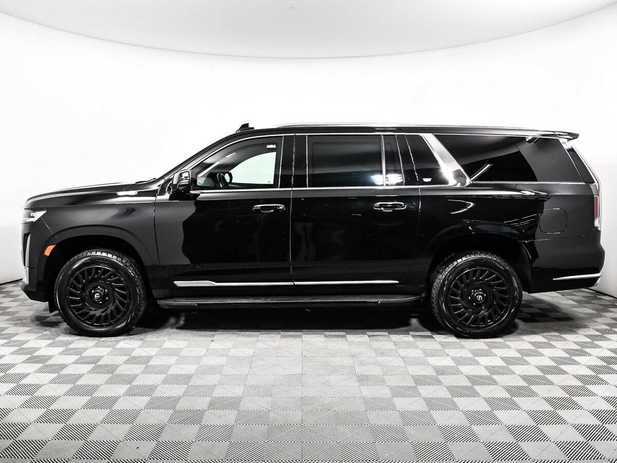 Cadillac Escalade с пробегом — 2022 год. Фото: #7