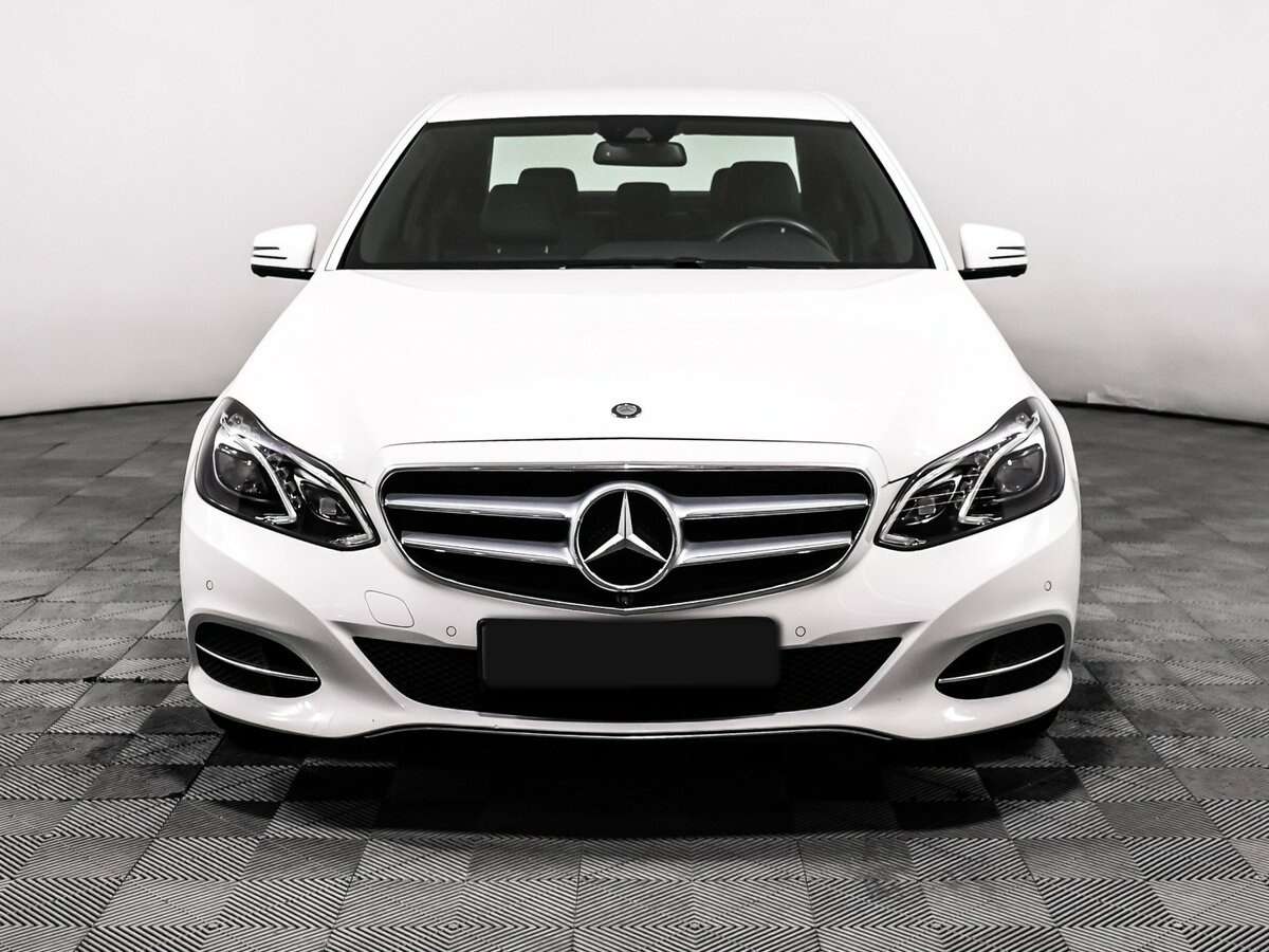 Mercedes-Benz E-Класс с пробегом — 2014 год. Фото: #1