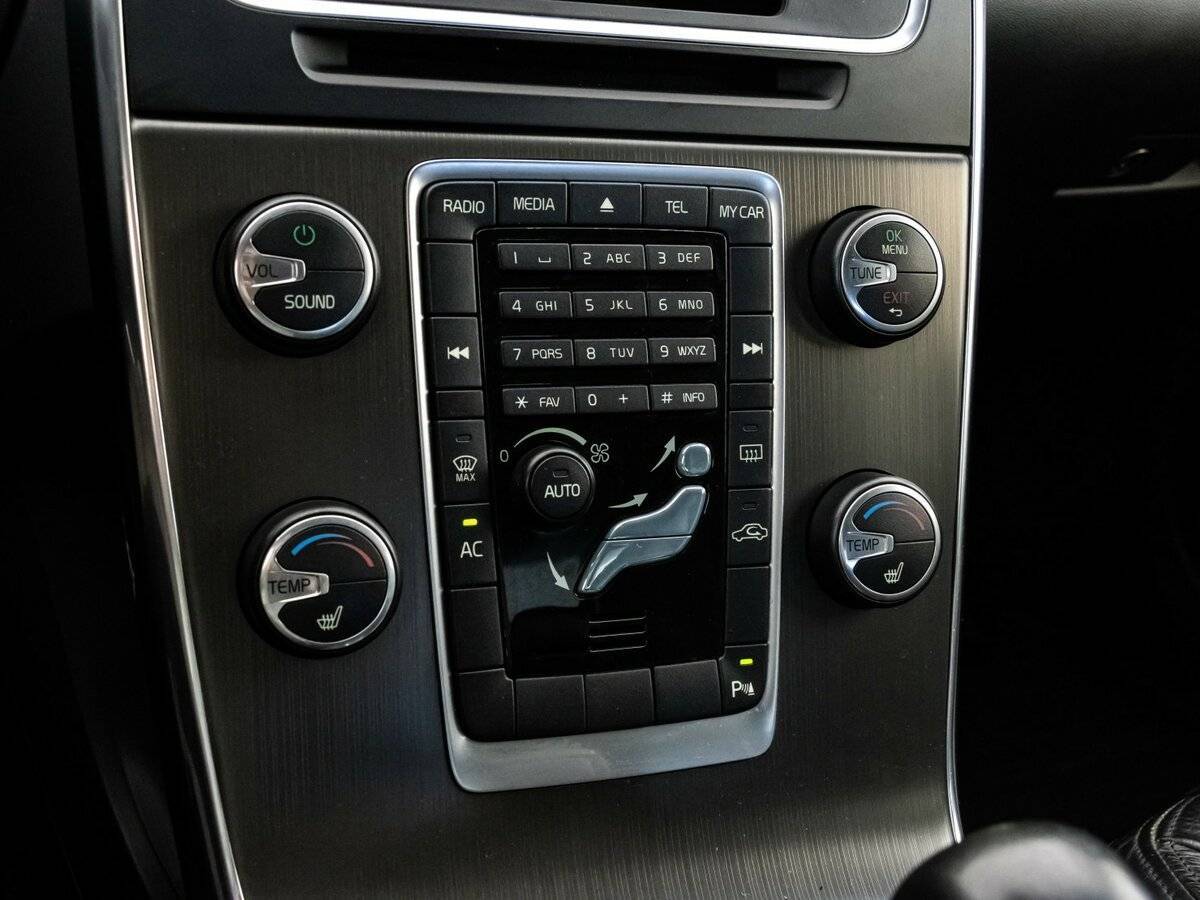 Volvo S60 с пробегом — 2011 год. Фото: #13