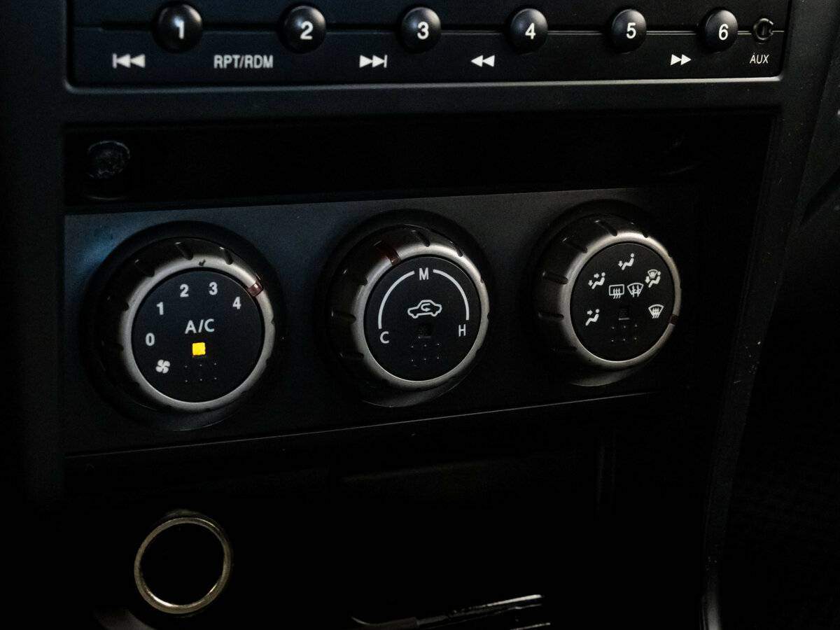 Nissan Almera Classic с пробегом — 2009 год. Фото: #10