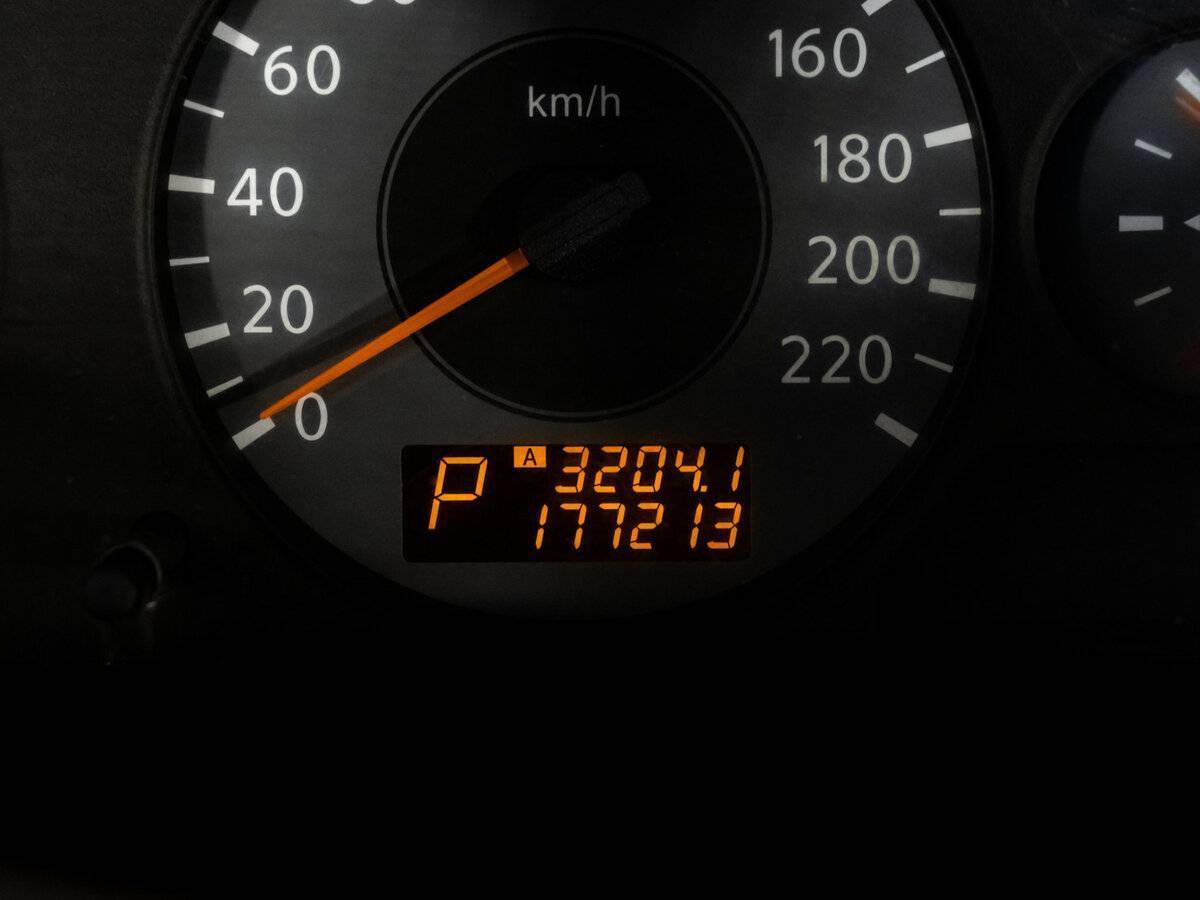 Nissan Almera Classic с пробегом — 2009 год. Фото: #13