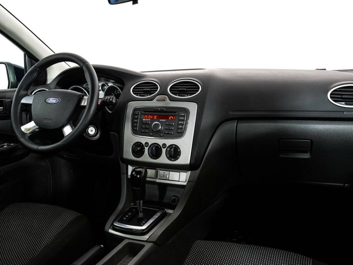 Ford Focus с пробегом — 2010 год. Фото: #6