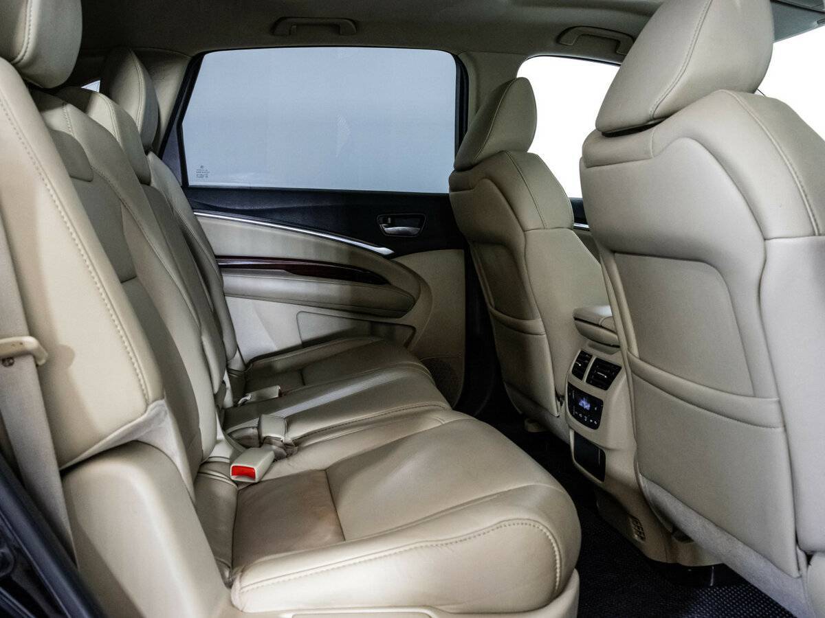 Acura MDX с пробегом — 2015 год. Фото: #18