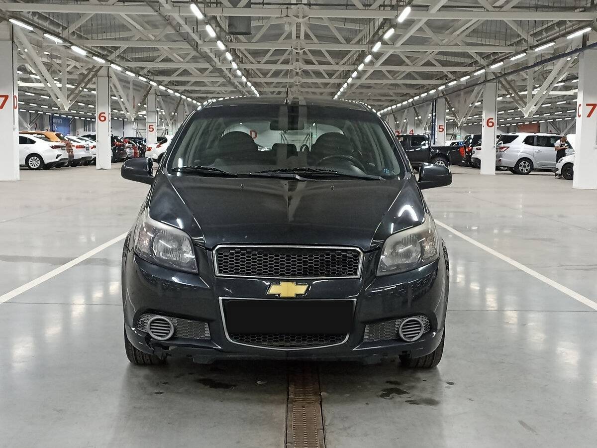 Chevrolet Aveo с пробегом — 2011 год. Фото: #1