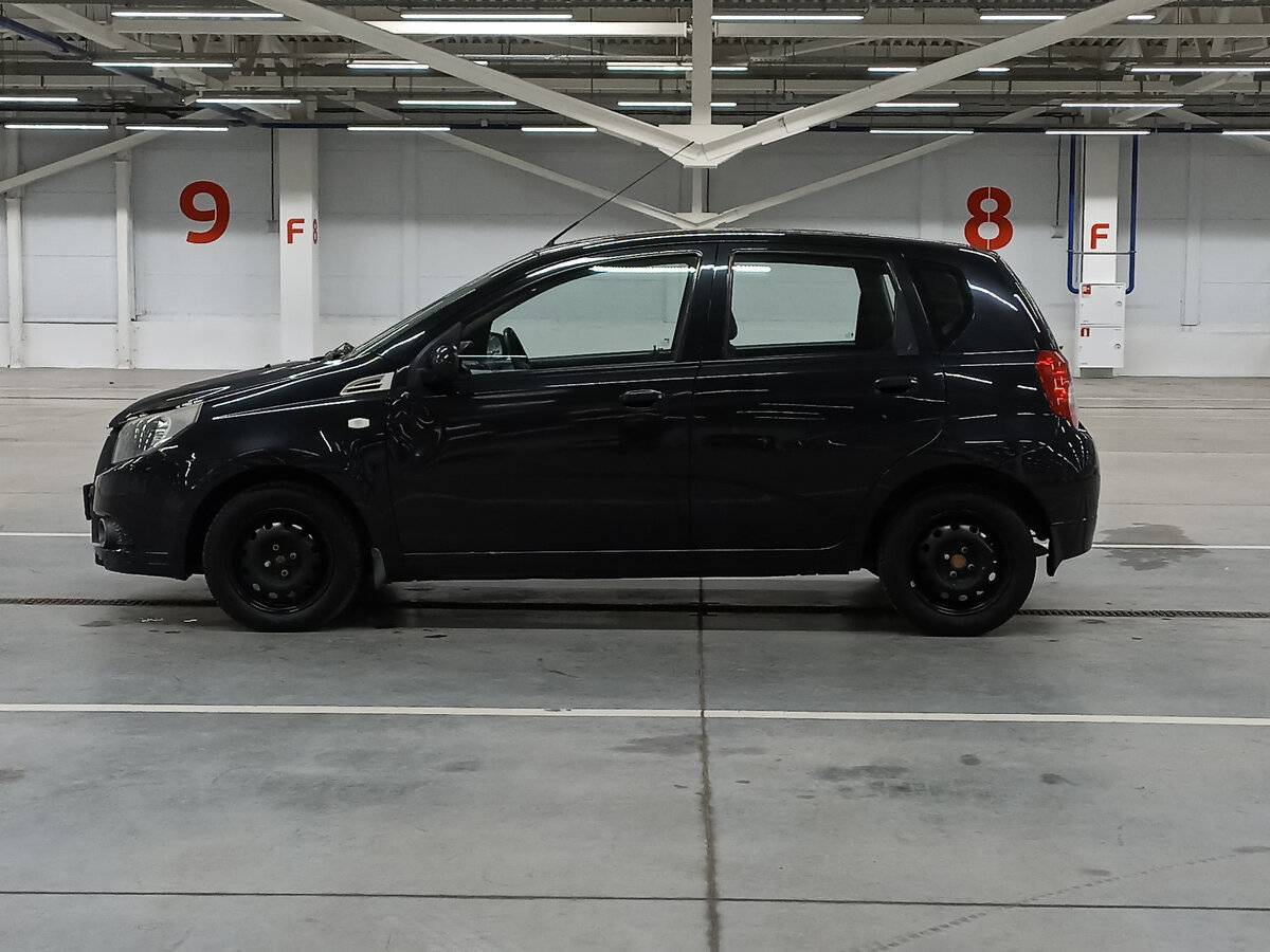 Chevrolet Aveo с пробегом — 2011 год. Фото: #7