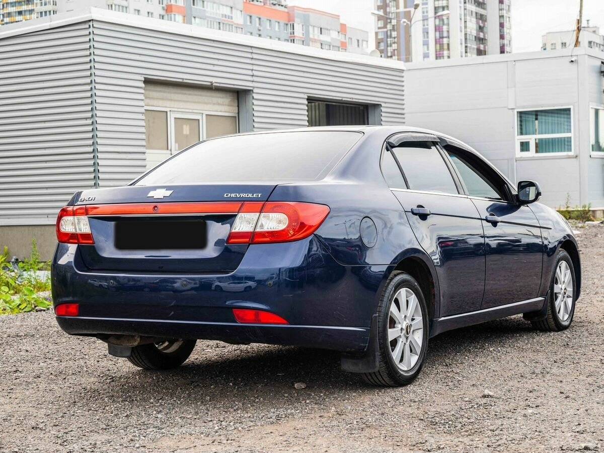 Chevrolet Epica с пробегом — 2012 год. Фото: #5