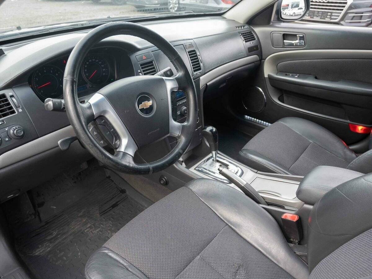 Chevrolet Epica с пробегом — 2012 год. Фото: #6