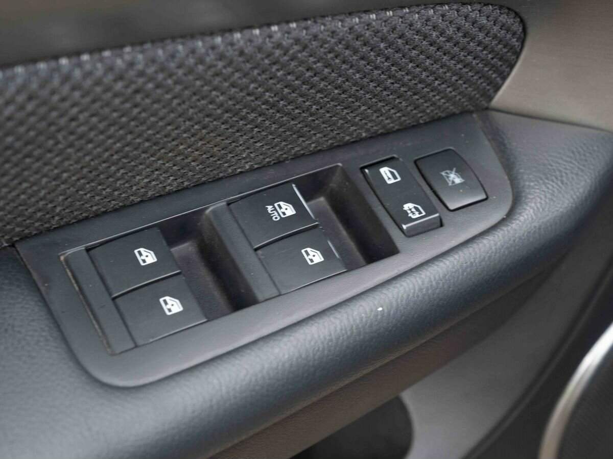 Chevrolet Epica с пробегом — 2012 год. Фото: #15