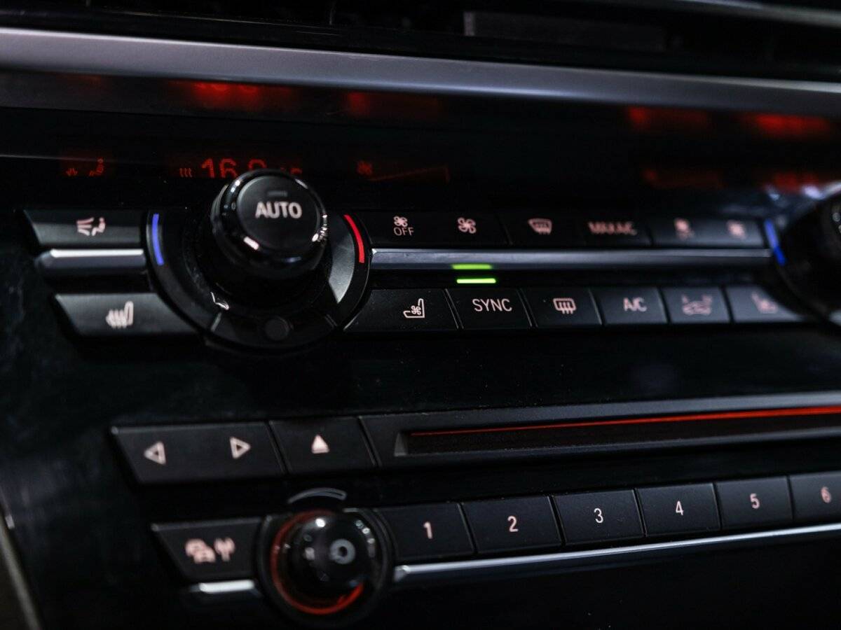 BMW X5 с пробегом — 2014 год. Фото: #29