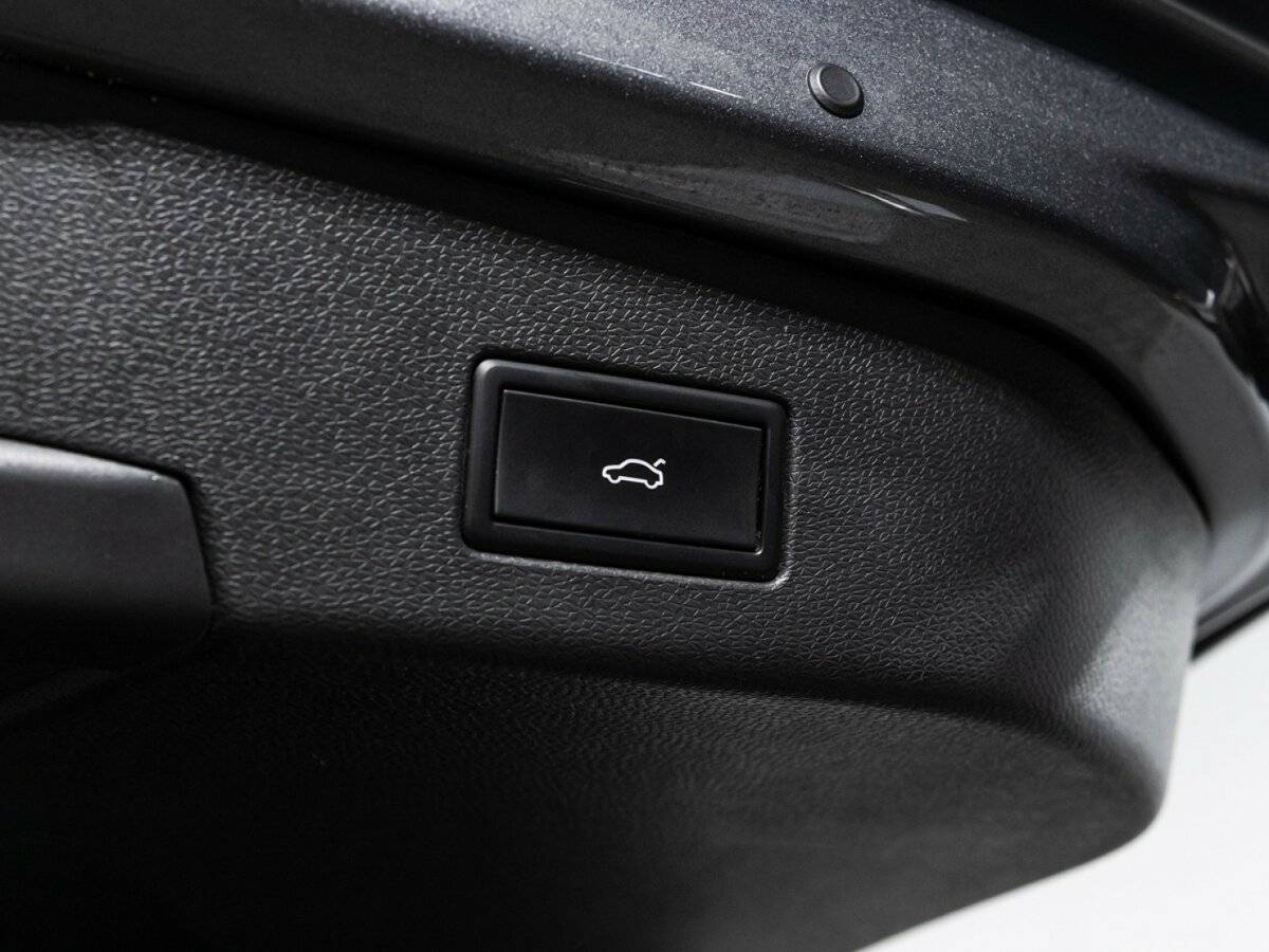 Volkswagen ID.4 с пробегом — 2021 год. Фото: #14