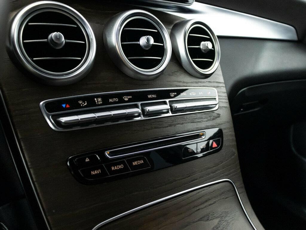 Mercedes-Benz GLC с пробегом — 2015 год. Фото: #19