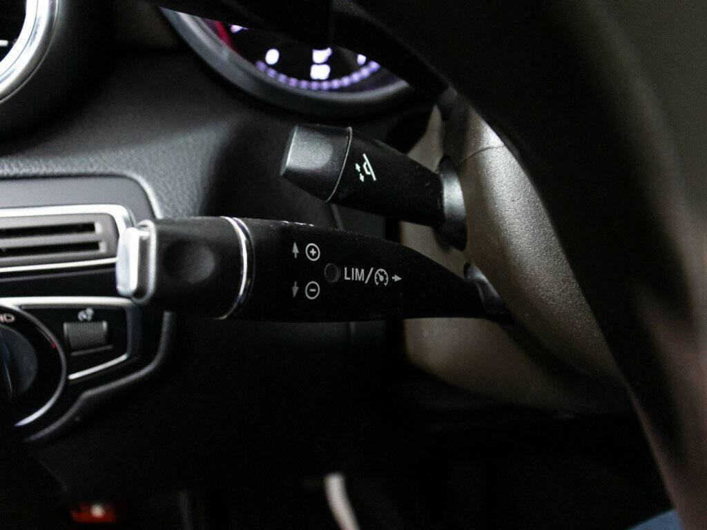 Mercedes-Benz GLC с пробегом — 2015 год. Фото: #22