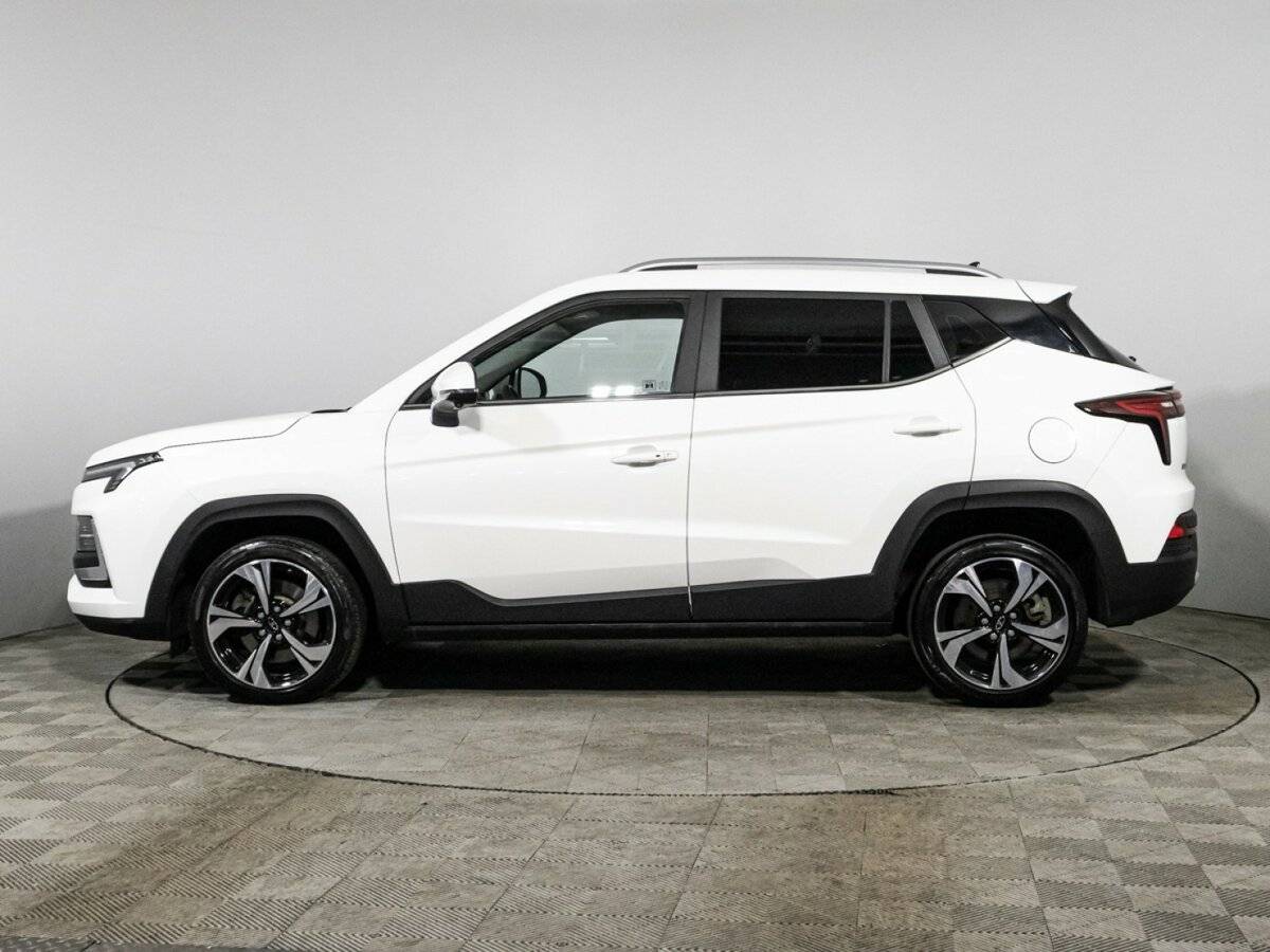 Москвич 3 с пробегом — 2023 год. Фото: #7