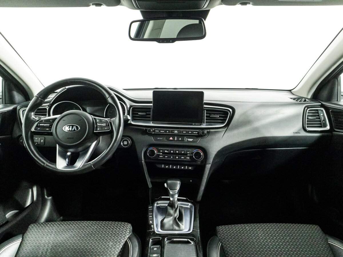 Kia Ceed с пробегом — 2019 год. Фото: #12