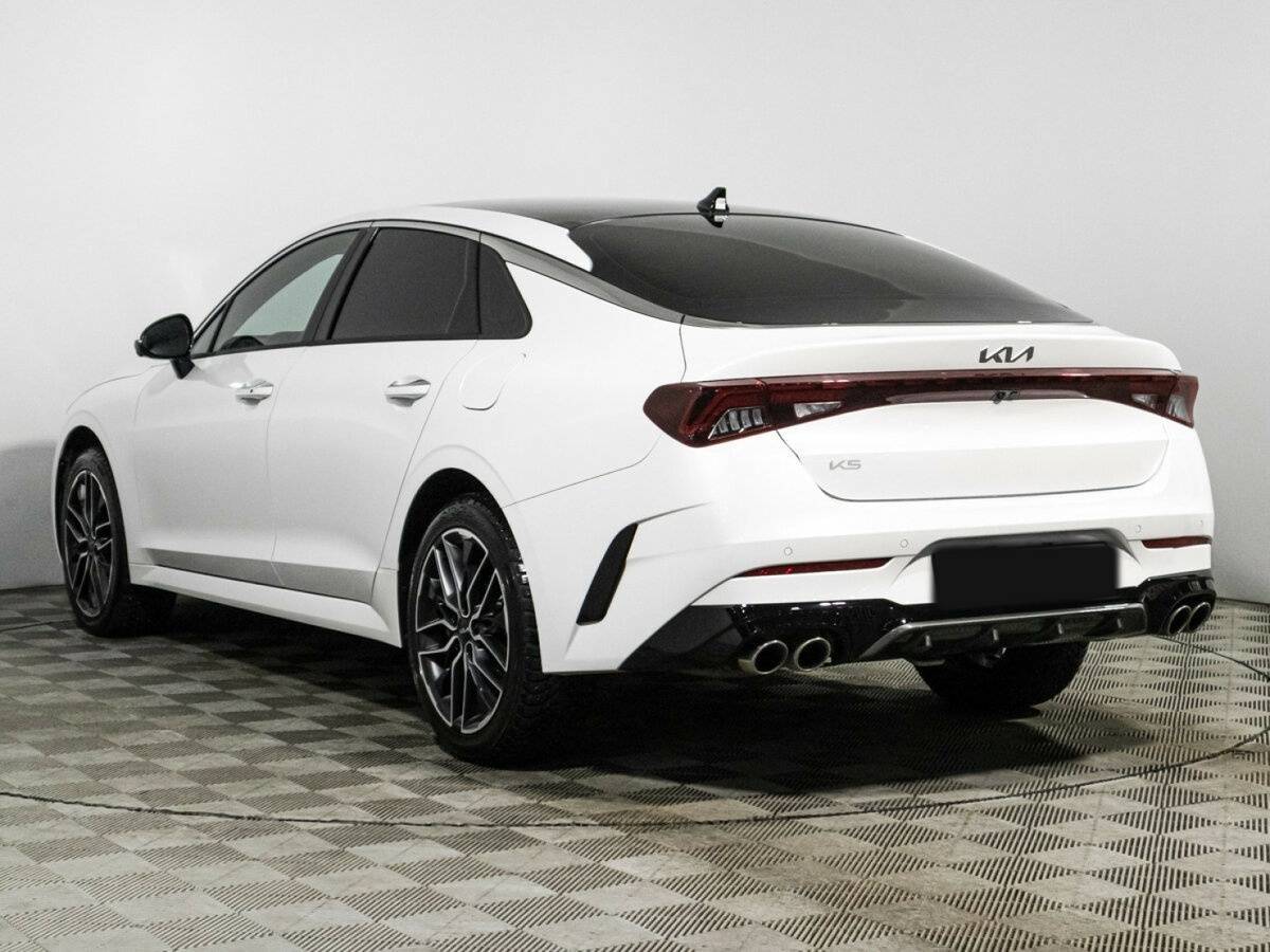 Kia K5 с пробегом — 2024 год. Фото: #6