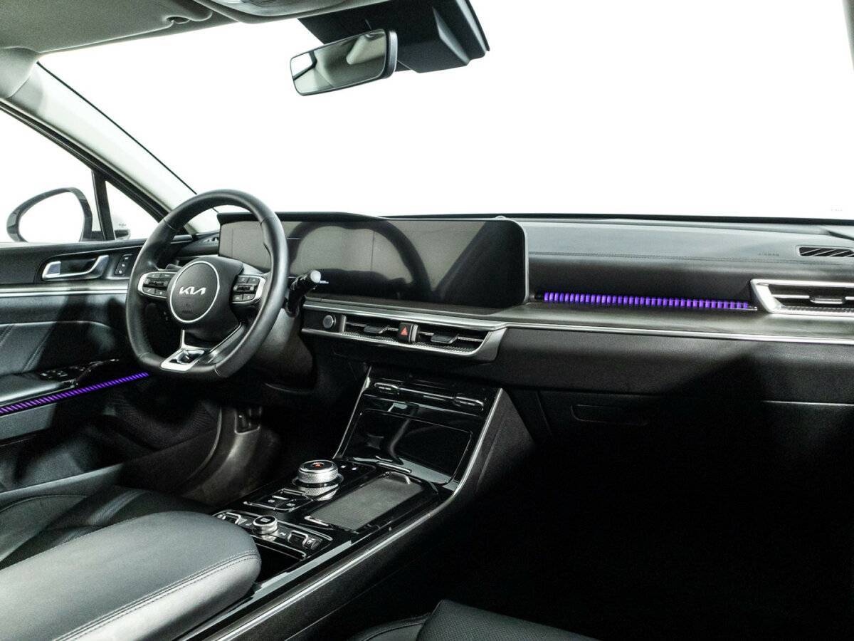Kia K5 с пробегом — 2024 год. Фото: #8
