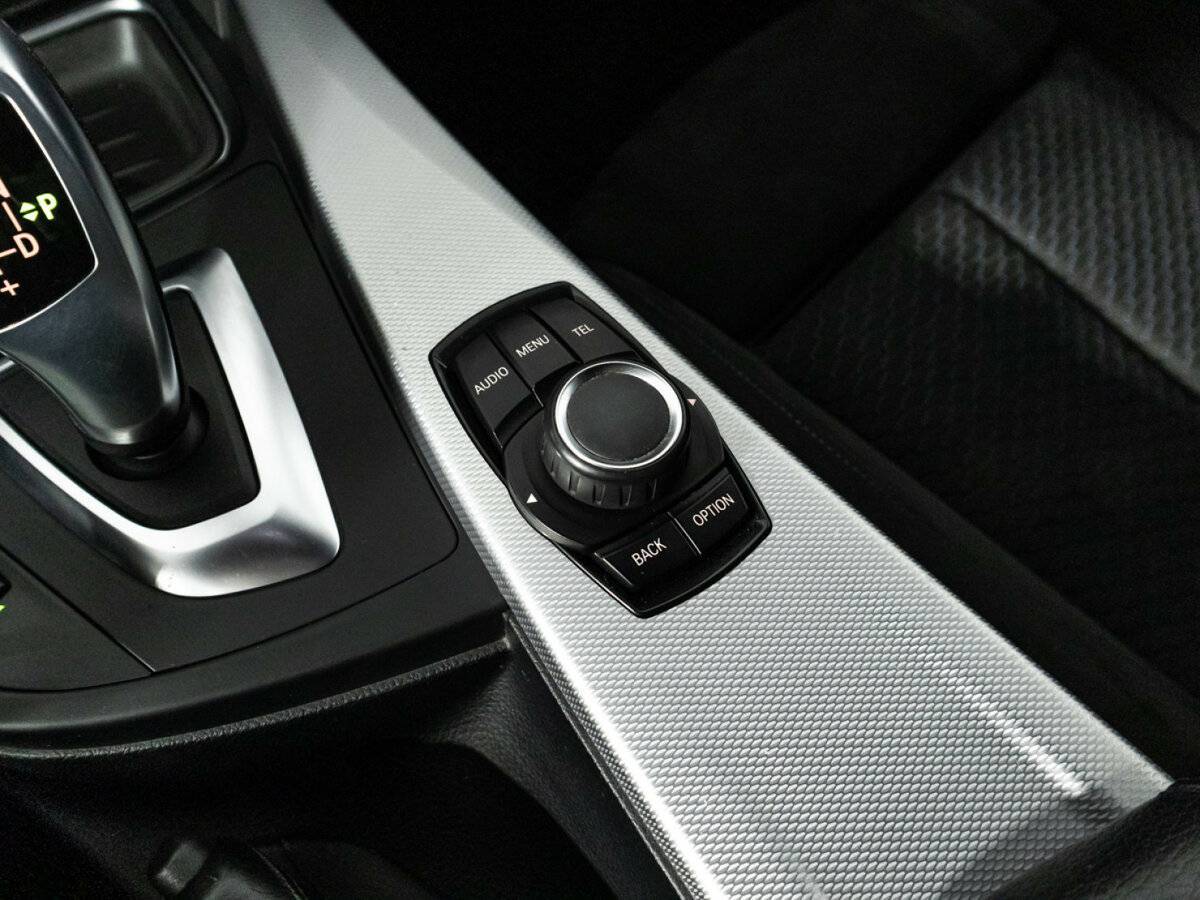 BMW 3 серии с пробегом — 2014 год. Фото: #17