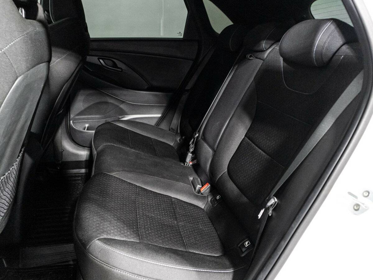 Hyundai i30 N с пробегом — 2019 год. Фото: #9