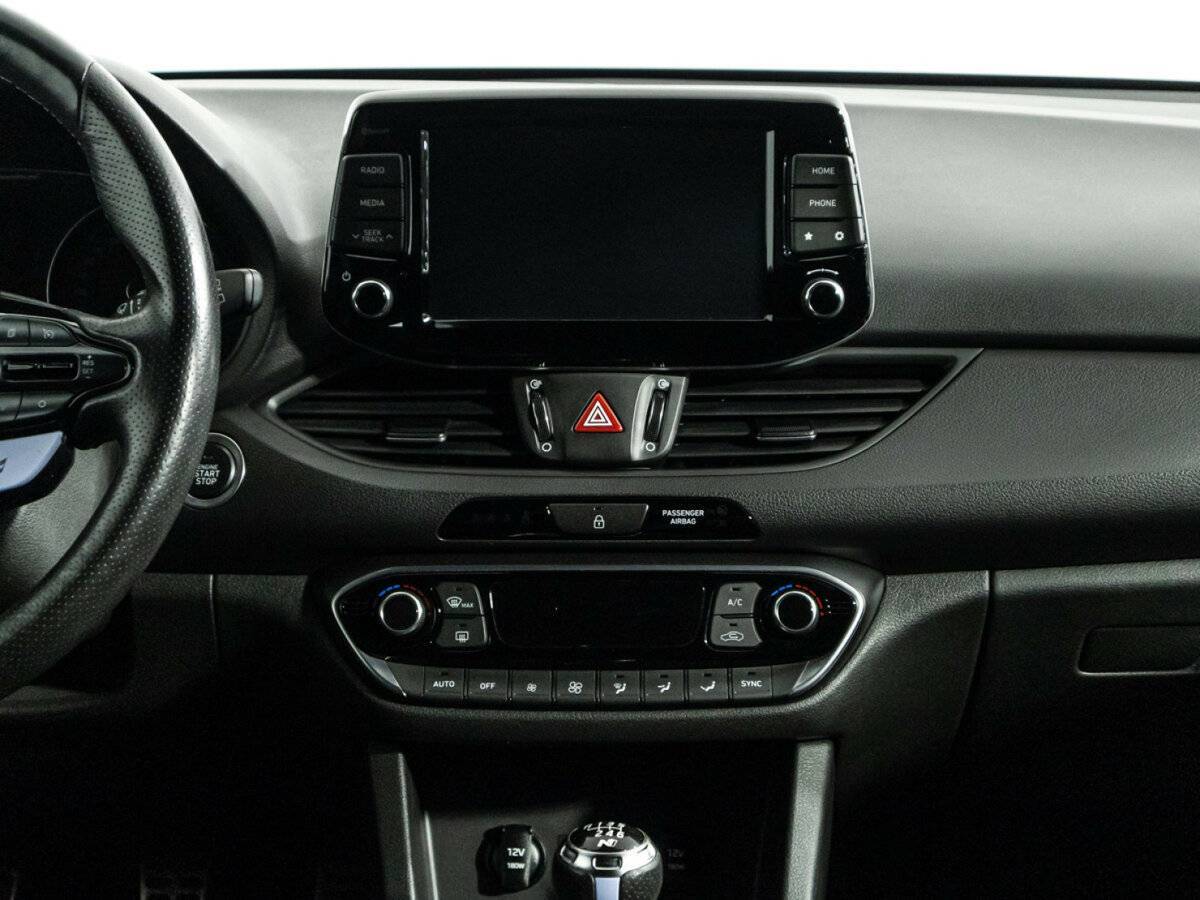 Hyundai i30 N с пробегом — 2019 год. Фото: #13