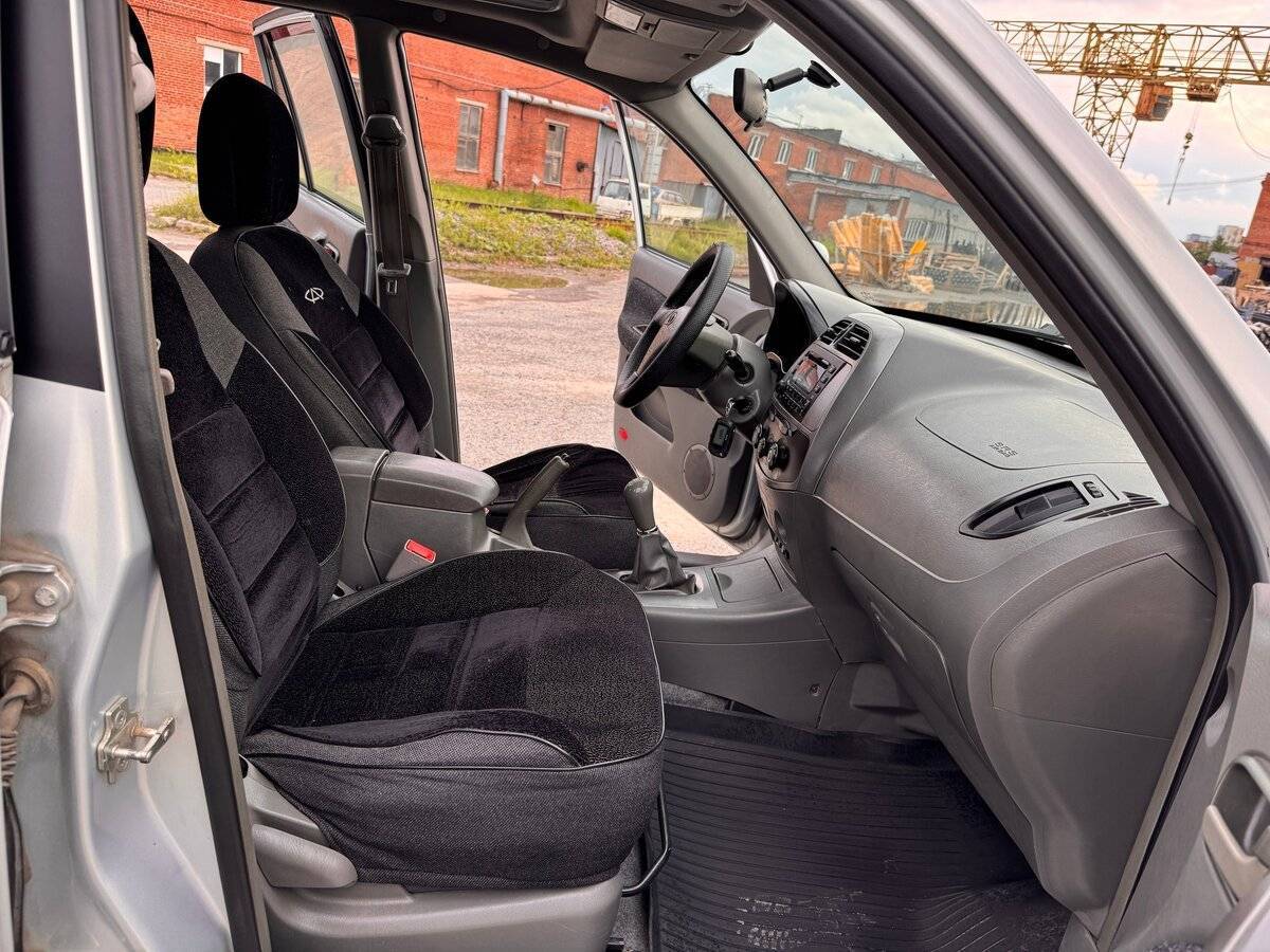 Chery Tiggo (T11) с пробегом — 2007 год. Фото: #17