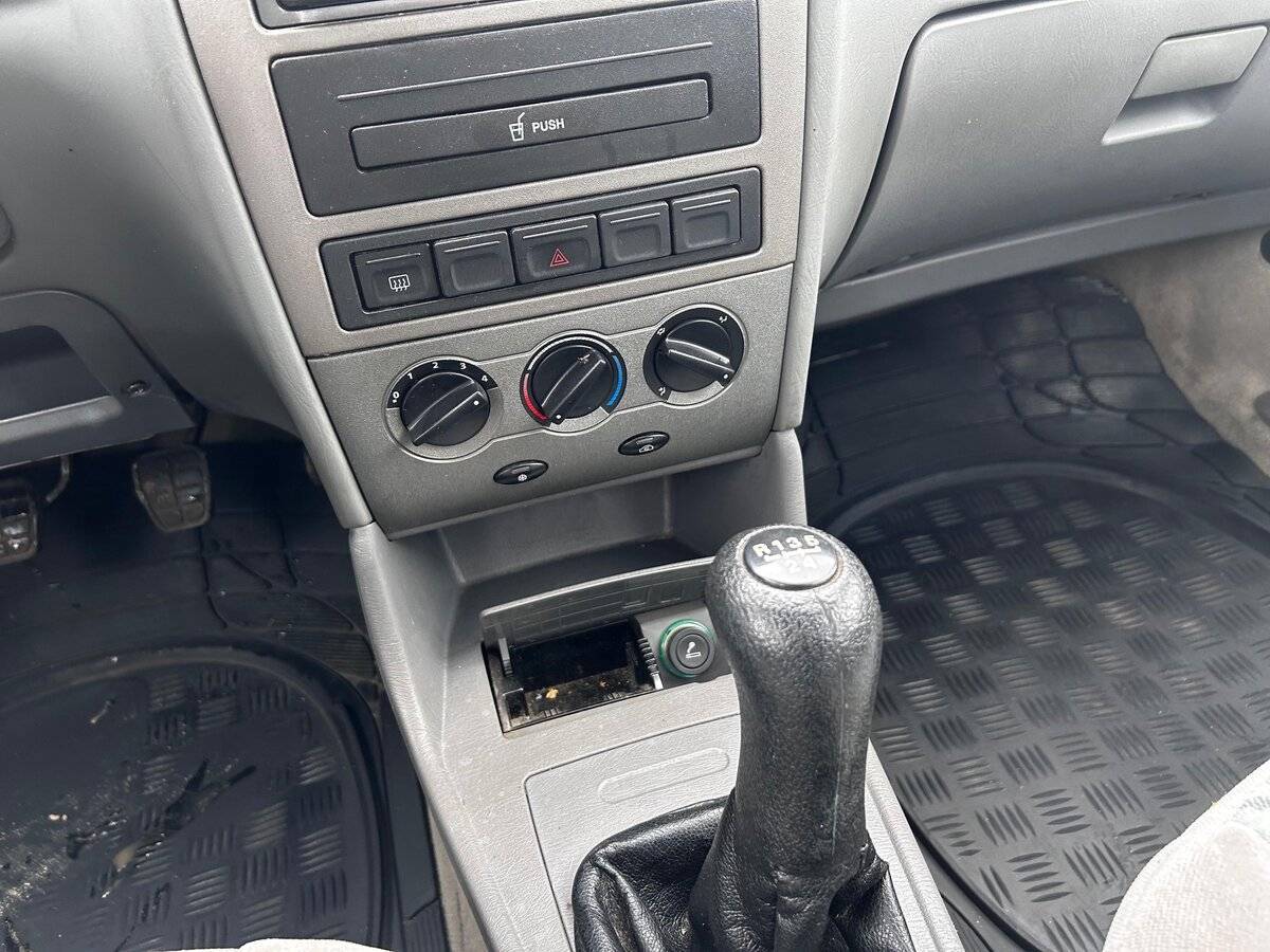 Chery Amulet (A15) с пробегом — 2007 год. Фото: #22