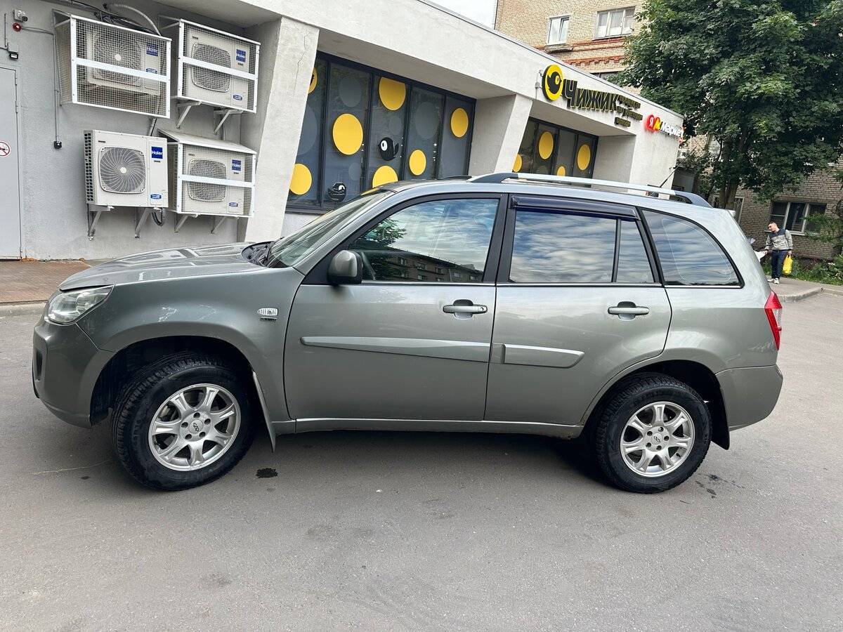 Chery Tiggo (T11) с пробегом — 2013 год. Фото: #7