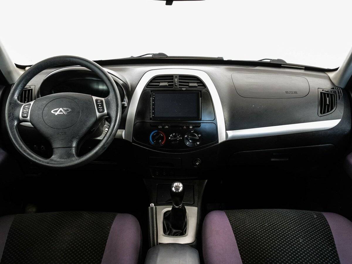 Chery Tiggo (T11) с пробегом — 2012 год. Фото: #9